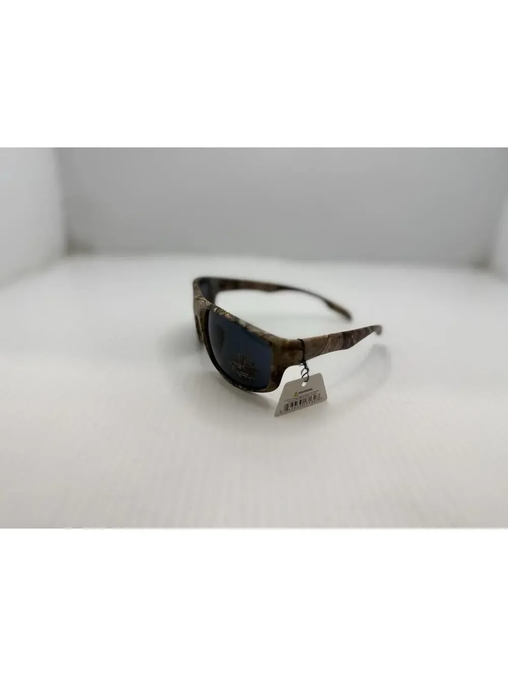 RealTree Grey Tint Hunting/Fishing Sunglasses Unisex Size Large